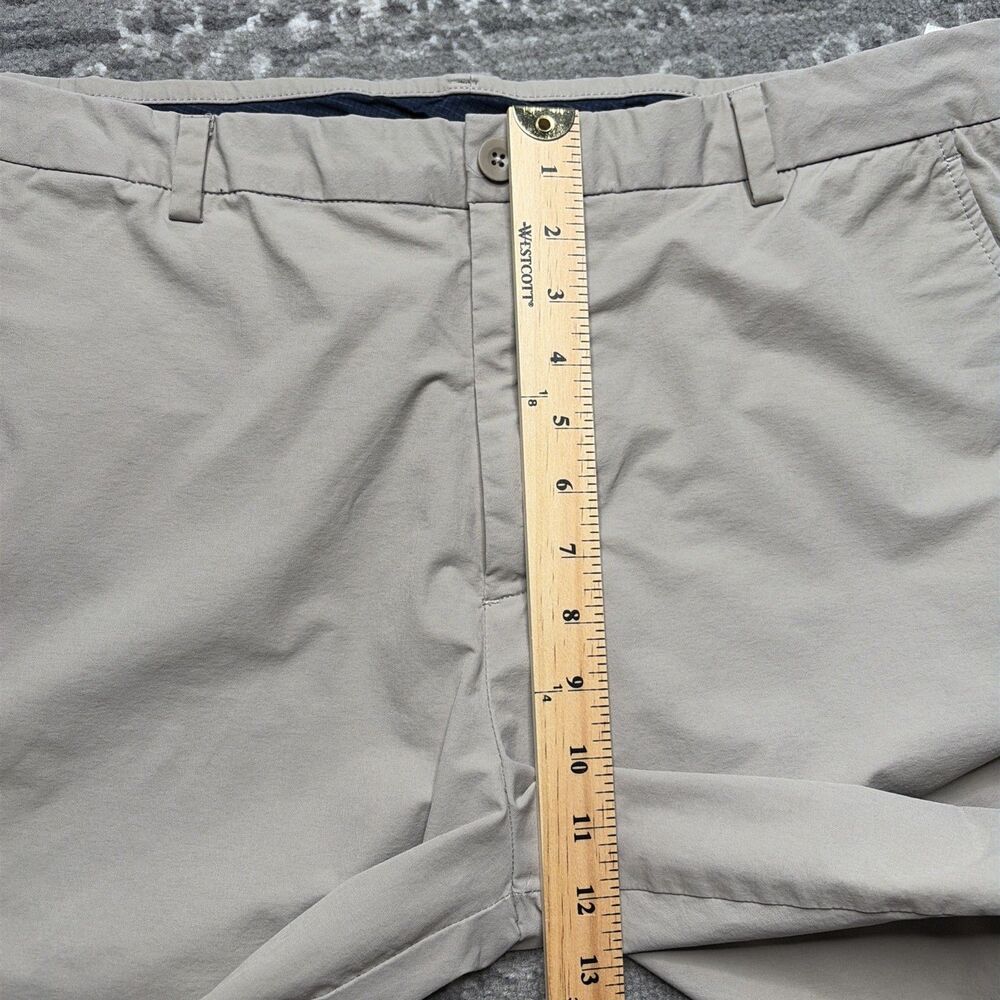 Vineyard Vines On The Go Shorts Mens 36 Khaki Tan Performance Golf Stretch OTG - Picture 5 of 7